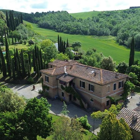 Agriturismo Sant'Alfredo 몬테로니다르비아 외부 사진