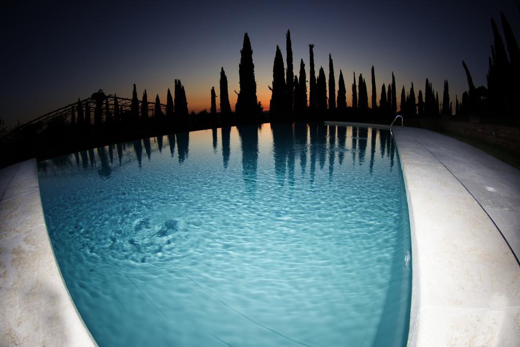 Agriturismo Sant'Alfredo 몬테로니다르비아 외부 사진