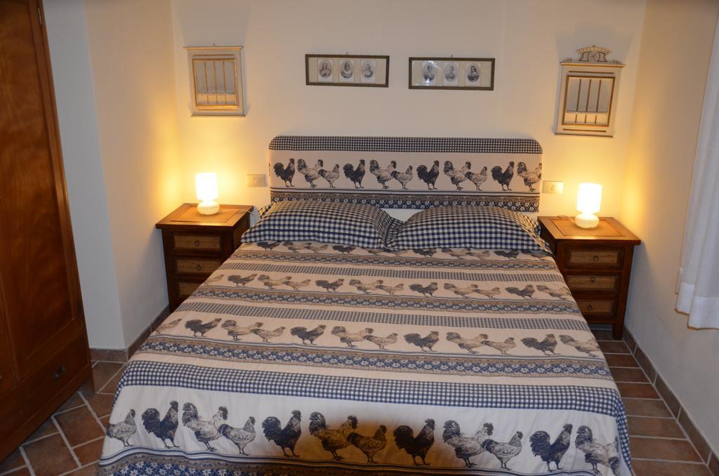 Agriturismo Sant'Alfredo 몬테로니다르비아 외부 사진